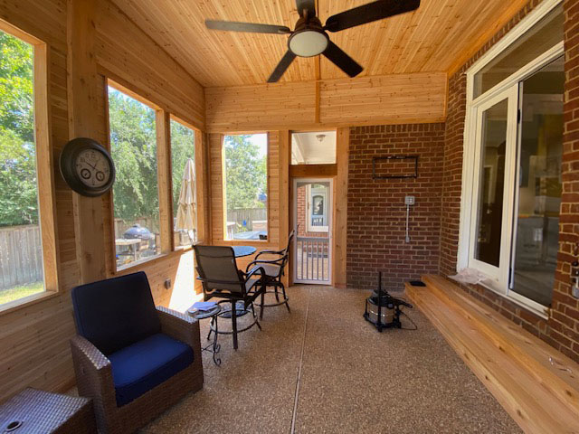 Overview inside built porch (after)